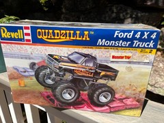 Revell Monogram 1/24 Scale Quadzilla Ford 4×4 Monster Truck #85-7702 NOS Read!