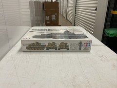 1/35 Tamiya #35216 Tiger I Sd.Kfz.181 Fruhe Production