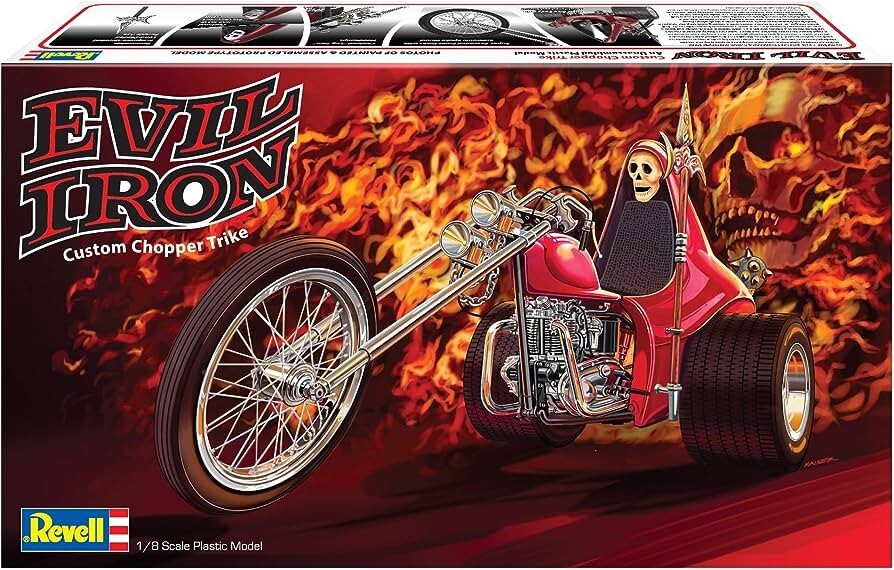 Revell 17325 Evil Iron Custom Chopper Triumph Trike Plastic Model Kit 1/8