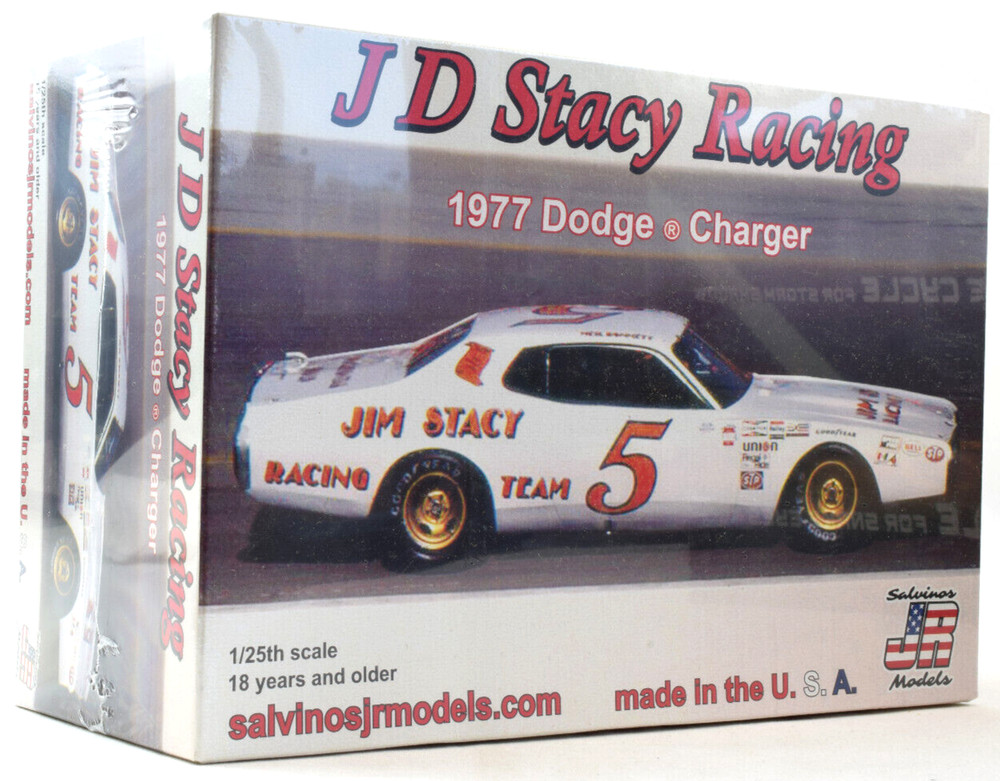 Salvinos JR Models “JD Stacy Racing” Neil Bonnett 1977 Dodge Charger 1/25 Kit