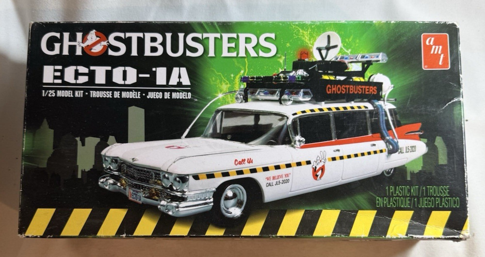AMT Ghostbusters ECTO-1A 1/25 Model Kit 1959 Cadillac Ambulance, See Description