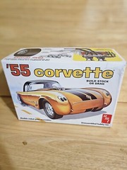 Vintage AMT Model Kit 1955 Chevrolet Corvette 2n1 Kit 1:25 Build Stock Or Drag