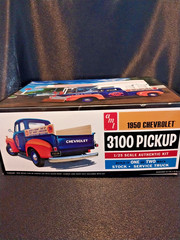 AMT 1950 Chevrolet 3100 Pickup Union 76 1/25 Model Kit A1076 Open Box