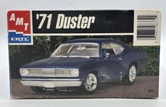 Vintage, AMT, ‘71 Duster, Street Machine, 1/25, 8334 Model Kit 1998 Incomplete