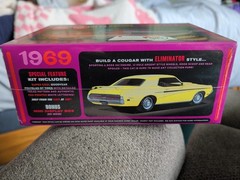 AMT Retro Deluxe 1969 Cougar Eliminator 1:25, Molded In Orange, Sealed NIB