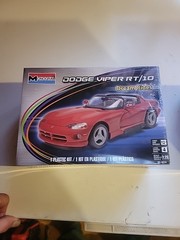 2 Monogram 1/25 Model Cars