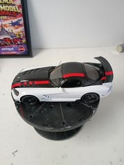 Built Revell 2010 Dodge Viper ACR 1/25 Model Car