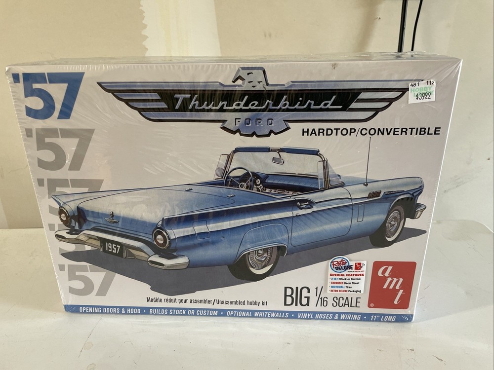 AMT Round 2 AMT1206/06 1957 Ford Thunderbird Retro Deluxe kit 1/16 new Sealed