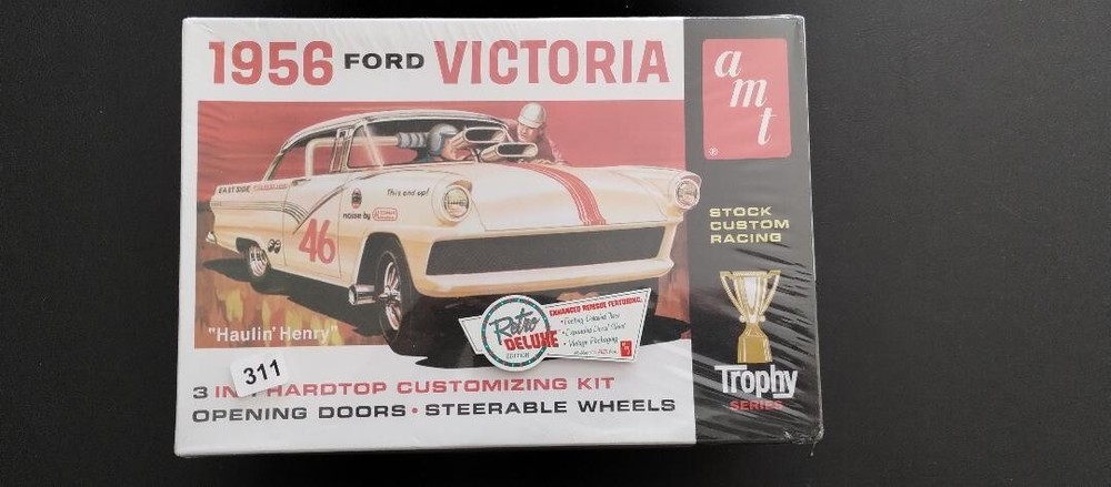 AMT 1956 Ford Victoria 3 in 1 Trophy Series NEW SEALED!!