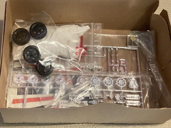 MPC ’75 Corvette Convertible Model – 1/25 Scale Kit# 6360 – Open!!