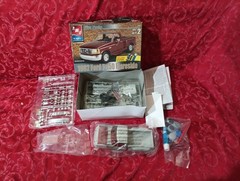 M20c Sealed parts AMT 1992 Ford F-150 Flareside Plus Packs 1:25 Model Kit #31945