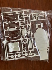 Revell (Fujimi) 1/24 Ford GT40 Dan Gurney car #2 Priced to Sell!