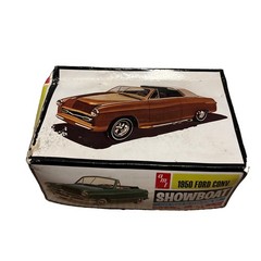AMT 1950 FORD CONVERTIBLE SHOWBOAT 1/25 SCALE CUSTOMIZING KIT Never Built