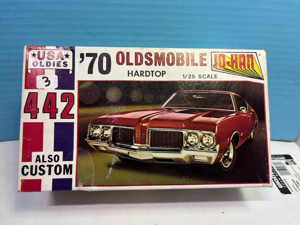 1/25 JO-HAN 1970 OLDSMOBILE 442 HARDTOP WHITE RED LINE TIRES MODEL KIT OPEN 3 B2