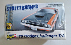 Revell ’70 Dodge Challenger T/A Street Burner Model Kit #85-2596 Factory Sealed