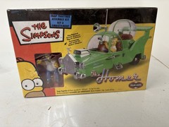 2003 Polar Lights The Simpsons THE HOMER Snap Together Car Kit.