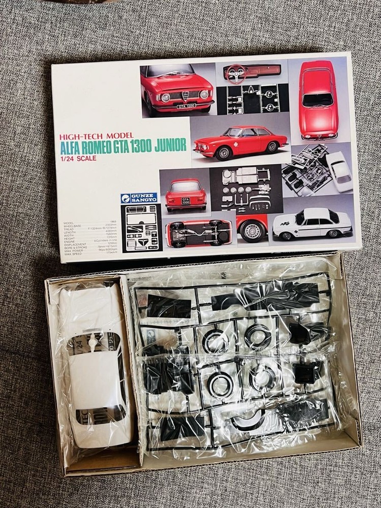 Plal Gunze Sangyo 1/24 Alfa Romeo GTA 1300 Junior HIGH-TECH EL