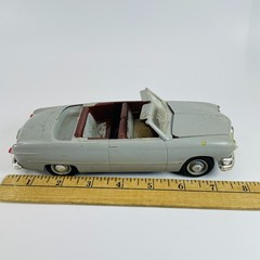 Vintage 1950 Ford Custom Convertible AMT 1/25 Scale Built Plastic Model Kit Gray