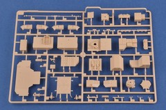 HobbyBoss 85509 1/35 Russian 9K79 Tochka (SS-21 Scarab) IRBM Full Interior