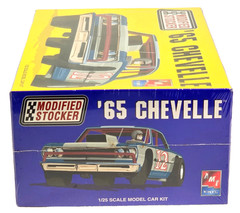 AMT ERTL ’65 Chevelle Modified Stocker Race Car Plastic Model Kit 21651P, New