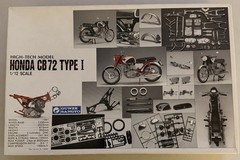 Gunze Sangyo Honda CB72 Type I Motorcycle Model Kit 1/12 Open Box Sealed Parts