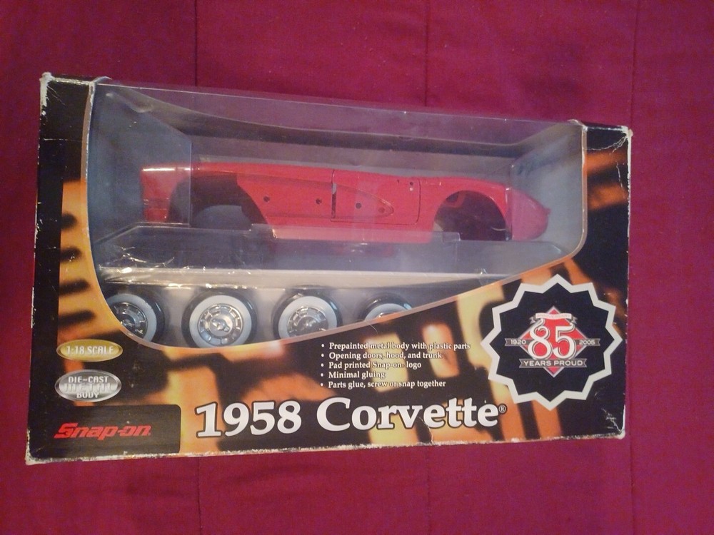 Snap-On Tools 1958 Chevy Corvette Die Cast Model Car Kit 1:18 Scale Red