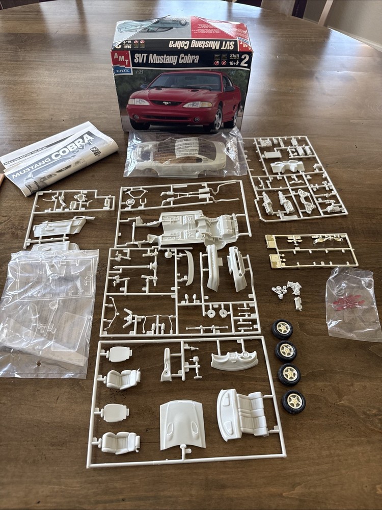 AMT ERTL SVT Mustang Cobra Model Kit #8231 1:25 FOR PARTS ONLY