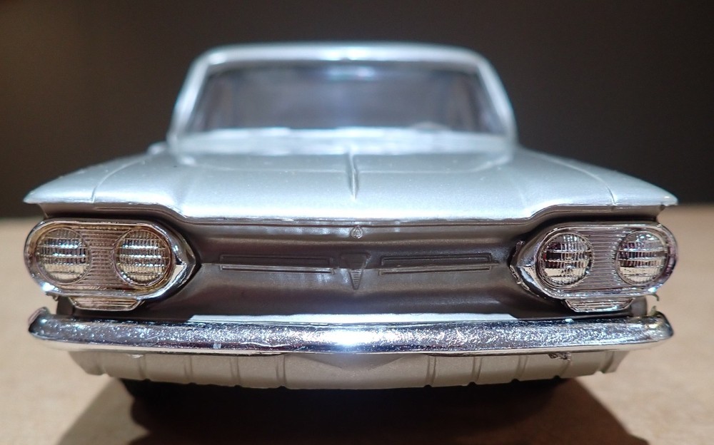 AMT promo car 1962 Chevrolet Corvair Monza 900 metallic silver/tan chevy