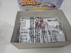 Revell Saleen S281 Speedster Mustang Muscle Ford 1/25 Scale 85-2589 Open Box