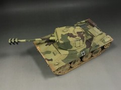 1/35 Built Amusing Hobby 35A019 WWII German Panzer 38D 8cm PAW 600 Tank Model