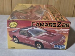 Vintage 1/25 MPC CAMARO Z28 POTENT SPORT COUPE #6308 FACTORY SEALED 1980s MINTY