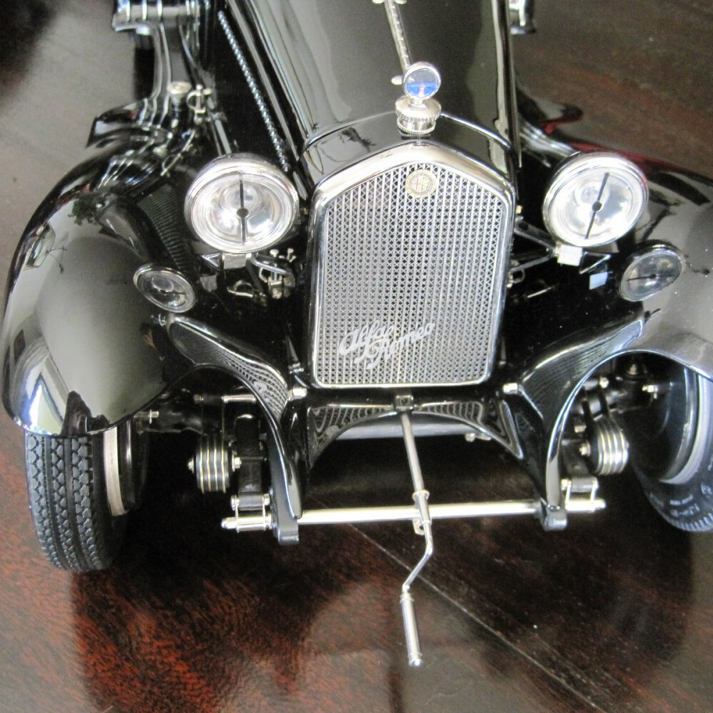 Front MESH transkit for Alfa Romeo Spider, Scuderia Ferrari by Pocher 1/8