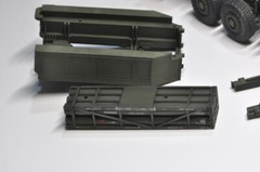 Meng 1/72 U.S. M142 HIMARS High Mobility Artillery Rocket System Model Kit