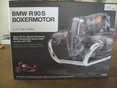 FRANZIS BMW R90S 1:2 SCALE BOXER ENGINE KIT