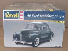 Revell 1940 Ford Standard Coupe 1:25 Scale Plastic Model Car Kit Factory Sealed