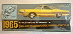 AMT 1965 Pontiac Bonneville Sport Coupe 1:25 # 1260 Sealed