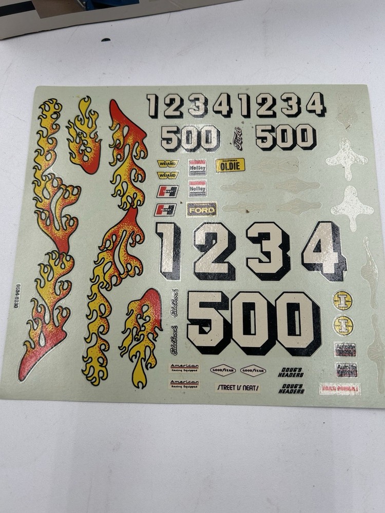 VINTAGE AMT ERTL 1/25 SCALE ” 1957 FORD decal sheet only