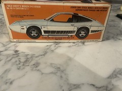 AMT Original T469 1976 Chev MONZA 2 + 2 Model Kit Unbuilt Custom Options 1/25