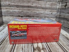 Polar Lights Richard Petty #43 Dodge Charger Plastic Model Kit Sealed Nascar
