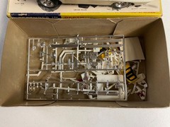 Vintage 1960’s MPC 1/25 ‘65 Corvette