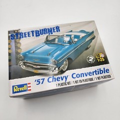 Revell 1/25 57 Chevy Convertible 85-4270 Parts Steering Gear Box #395
