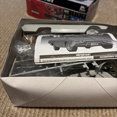 AMT ERTL Classics 1962 Ford Thunderbird 1:25 Scale Model Kit Never Built