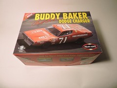 1973 DODGE CHARGER BUDDY BAKER 71 STOCK CAR POLAR LIGHTS MODEL KIT 6607