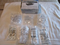 REVELL 1957 SEDAN GASSER 2 N 1 MODEL KIT 1/25 SKILL LEVEL 5