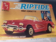 Vintage 1/25 AMT ERTL RIPTIDE 1960 CORVETTE NOS FACTORY SEALED 1984