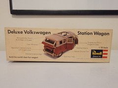 * Vintage* 1:25 Revell Deluxe Volkswagen Station Wagon (Empty) Model Box