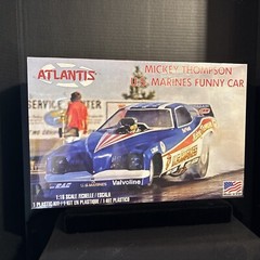 ATLANTIS H1499 MICKEY THOMPSON U.S. MARINES FUNNY CAR MODEL KIT-NIB-1:16 SCALE