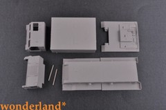Trumpeter 1/35 01047 M270/A1 Multiple Launch Rocket System Finland/Netherlands