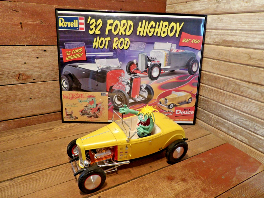 1932 Revell Ford Hot Rod Model Kit 1/8 HIGHBOY MR. GASSER – Comes With Frame!