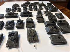 LOT Of 40 1/87 Roco Minitanks Austria 32 Tanks 8 Trucks DBGM HO SCALE